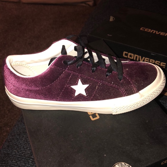 Shoes - Picture 3 of 4